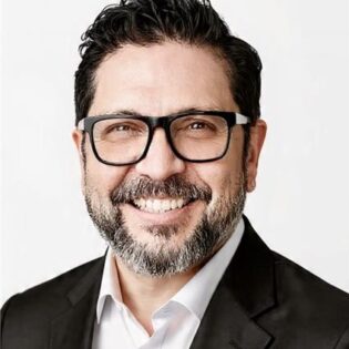 Tony Alvarez